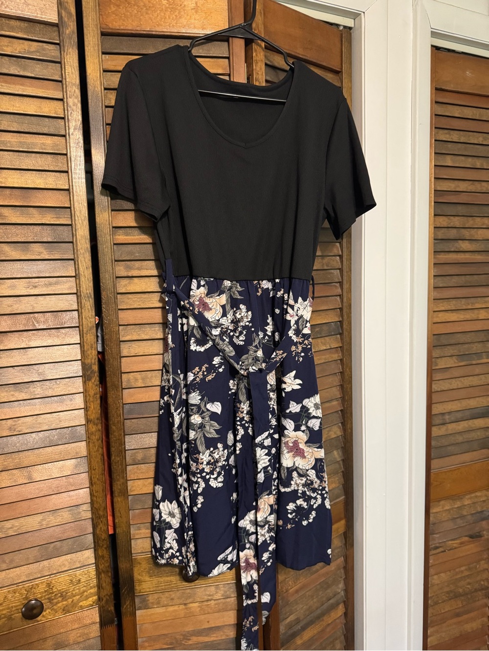 Classic Two-Tone Floral Fit & Flare Dress - Black and Navy
